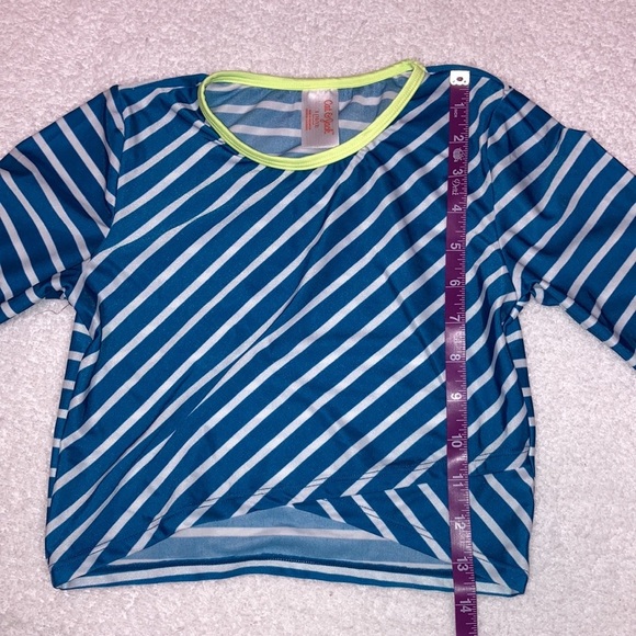 5/$20 NWT cat & jack long sleeve cropped striped rashguard large 10/12 - Picture 3 of 6